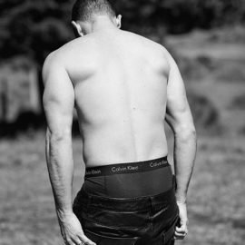 Pantalón: DIABLO Boxer: CALVIN KLEIN Anillos: CRISTEROS