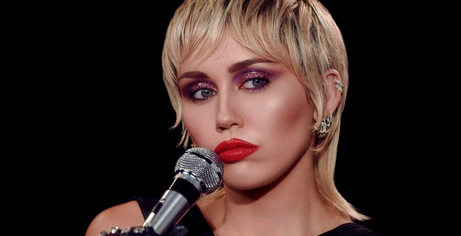 Miley Cyrus se pone retro con una emotiva carta