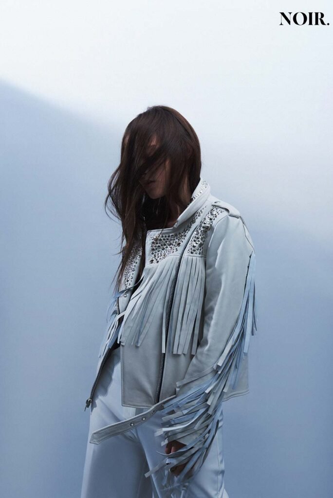 Chamarra: Chull & Chulls Body: Zara Pantalón: Bershka