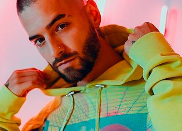 Maluma crea colaboración con Balmain vía WhatsApp