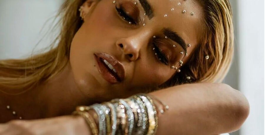 Las pulseras Santo Pecado que están deslumbrando Instagram