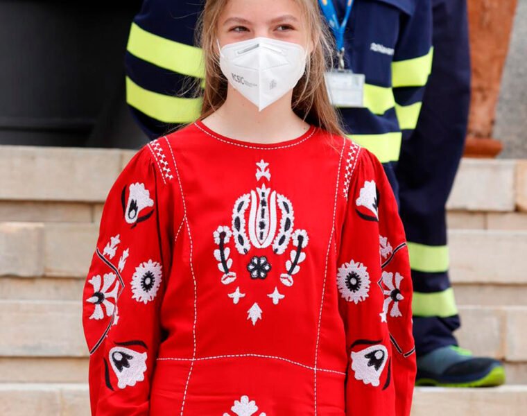 Sfera viste a la infanta Sofía