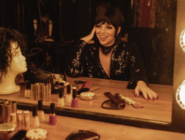 Hablemos de la actriz que interpreta a Liza Minnelli en Halston