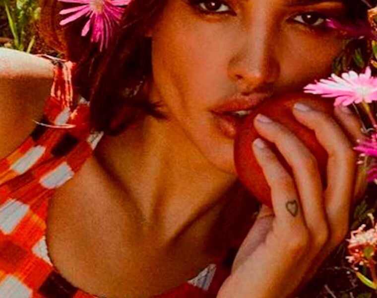 Los looks más bellos de Eiza González