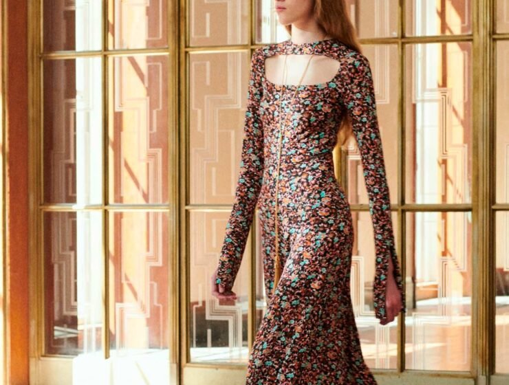 20 atuendos a observar de Victoria Beckham