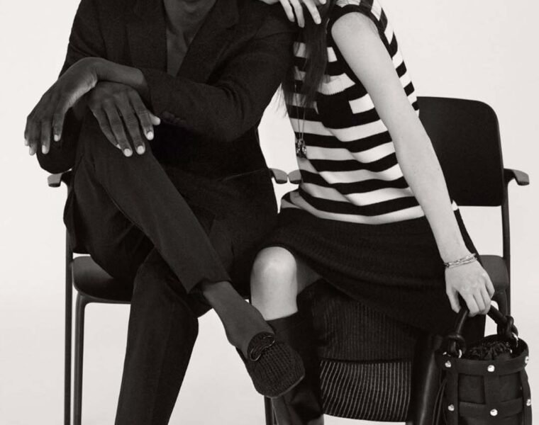 Salvatore Ferragamo presenta su campaña Pre-Spring 2022