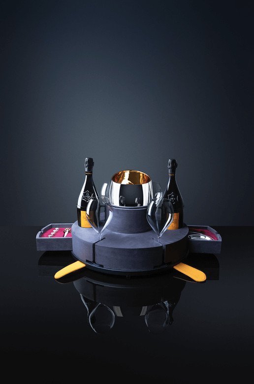 Tane X Veuve Clicquot..