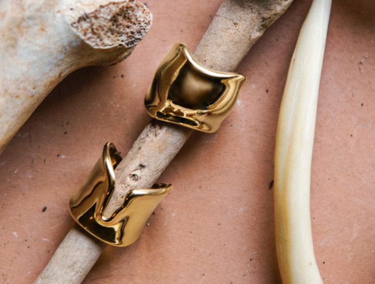 TIFFANY & CO. LANZA LOS ANILLOS BONE Y SPLIT DE ELSA PERETTI PARA CELEBRAR EL 50° ANIVERSARIO DE LA LEGENDARIA DISEÑADORA 