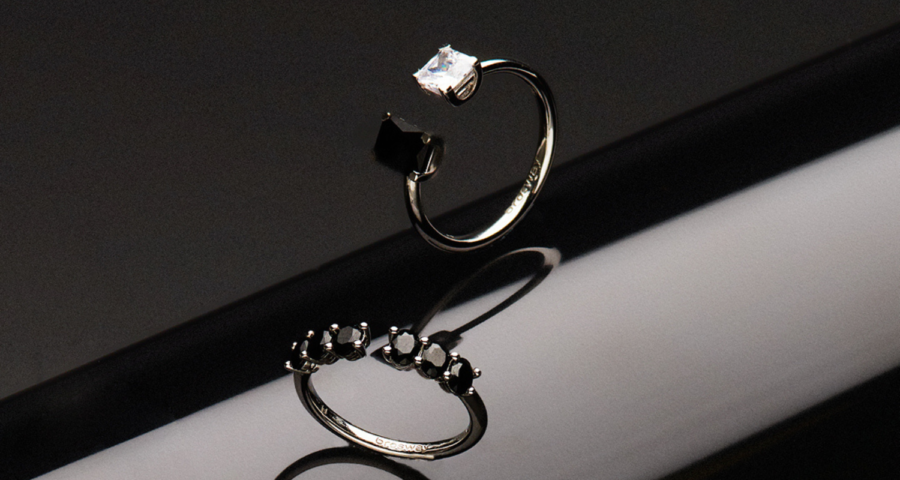 Brosway, la marca italiana líder en joyería premium, ha llegado a México con lo más selecto de cada una de sus cuatro colecciones insignia. Su debut en el país lo hace con fuertes cartas credenciales en el mundo de la moda y tendencias, en alianza con Grupo Akluck, quienes cuentan con gran experiencia en el mercado mexicano en el sector de relojería y joyería.