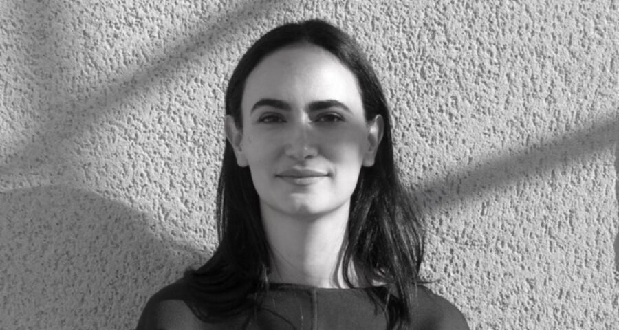 La propuesta de la firma mexicana Frida Escobedo Studio, realizada con la firma francesa fundada por Nicolas Moreau e Hiroko Kusunoki, ha sido la opción ganadora del concurso para renovar el Centro Pompidou de París. El museo icónico deberá cerrar sus puertas durante cinco años a partir de septiembre de 2025.