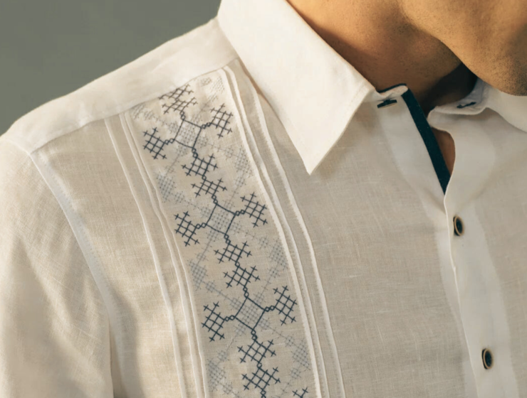 La guayabera es una prenda tradicional muy popular en América Latina_NOIR