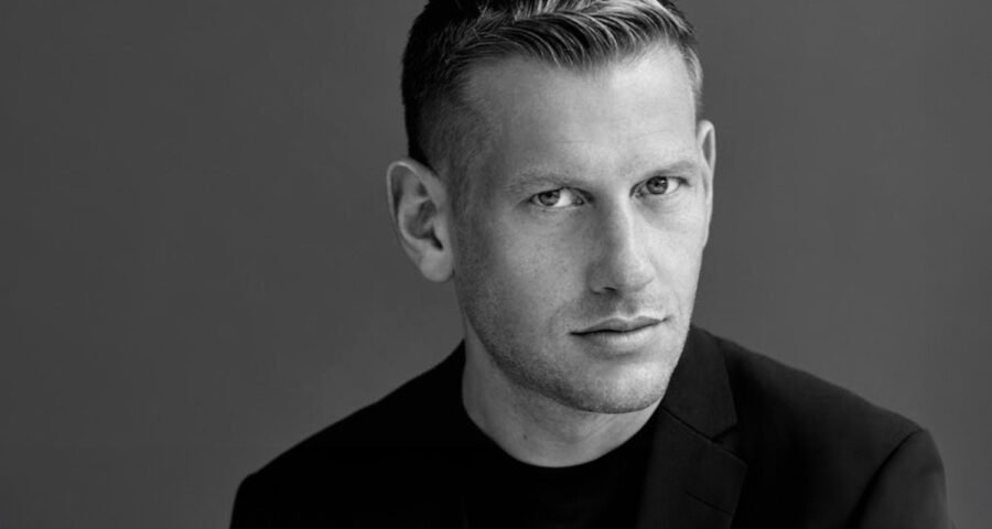 Sergio Rossi nombra a Paul Andrew como su nuevo director creativo.