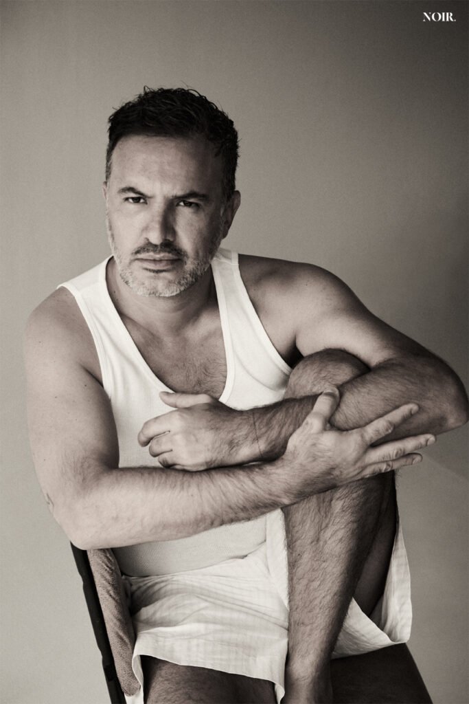 Alex de la Madrid en short Cos