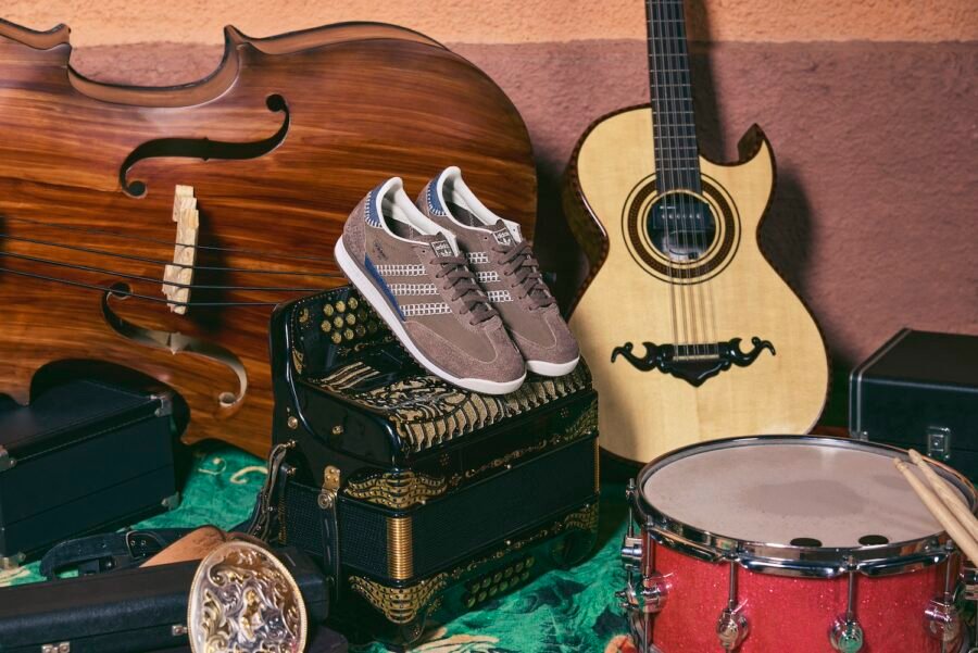 adidas Originals SL72 edición especial música mexicana