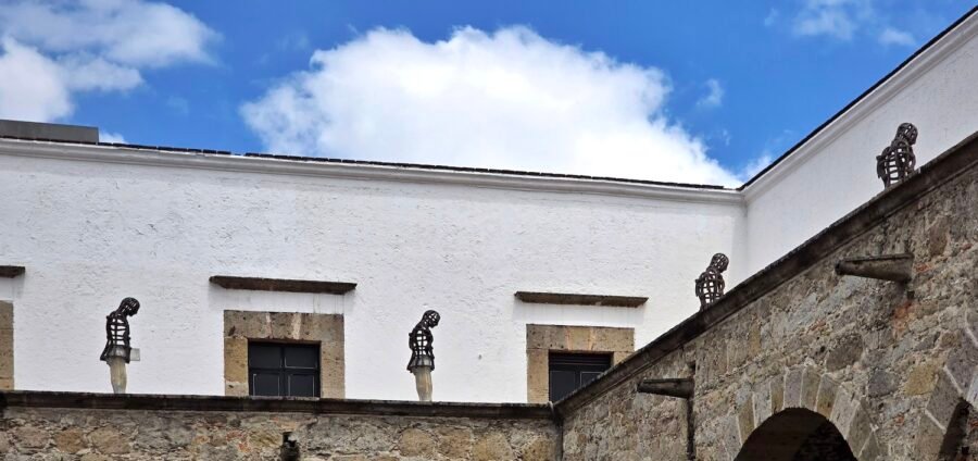 Exhibición Ánima Insolata de Joaquín Restrepo en el Ex Convento del Carmen