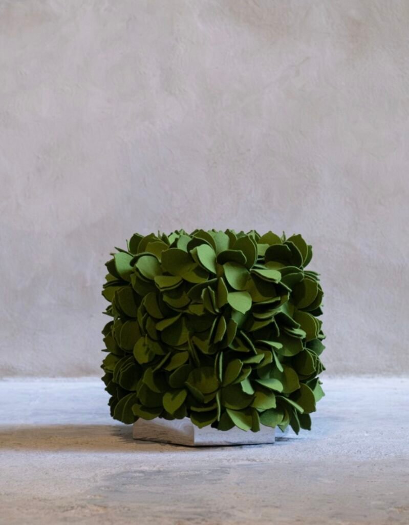 Exhibición Siempre Sí, octubre 2024. Cómeme Ottoman por Déjate Querer