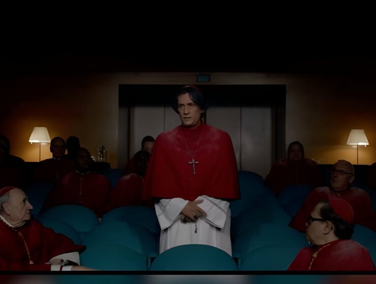Carlos Diehz brilla en Cónclave, la película del año. Conoce su historia: de arquitecto mexicano a revelación del cine internacional.