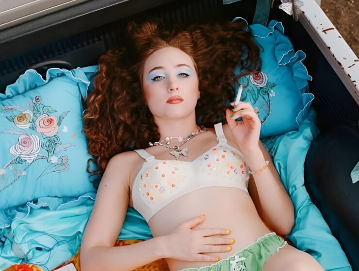 Chappell Roan: glitter, drama y synth pop