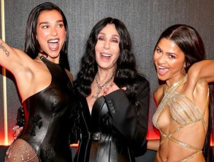 Dua Lipa y Cher sorprenden con un dueto en vivo de Believe