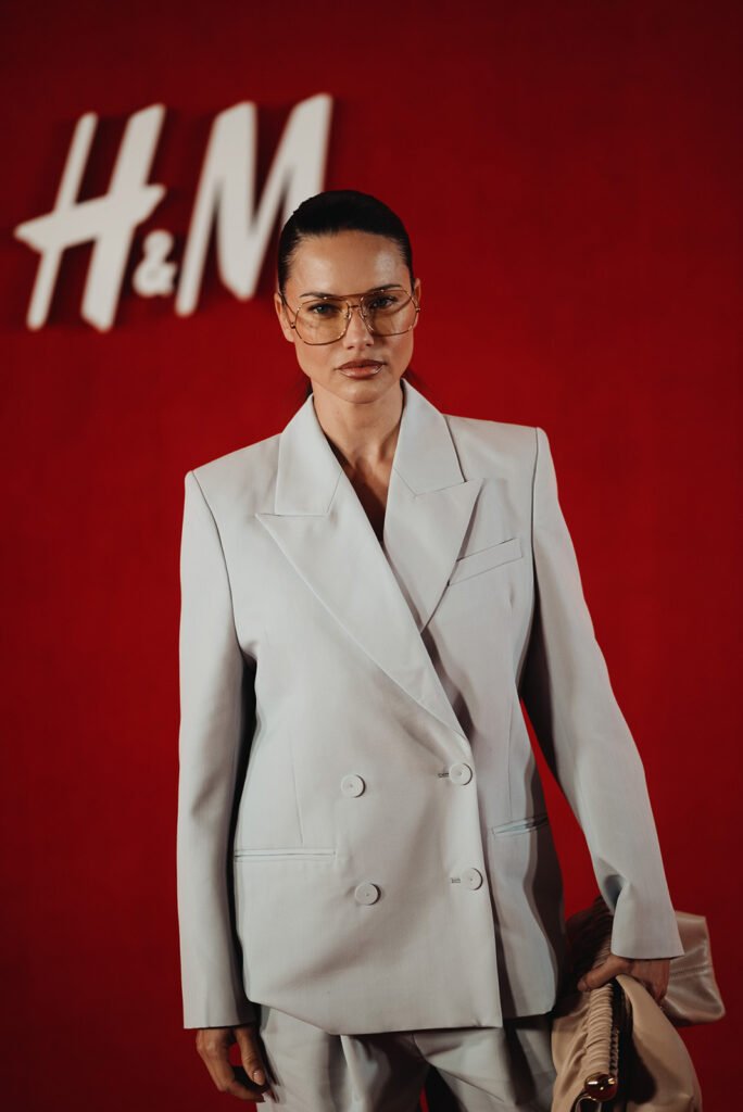 Adriana Lima, H&M Brasil.
