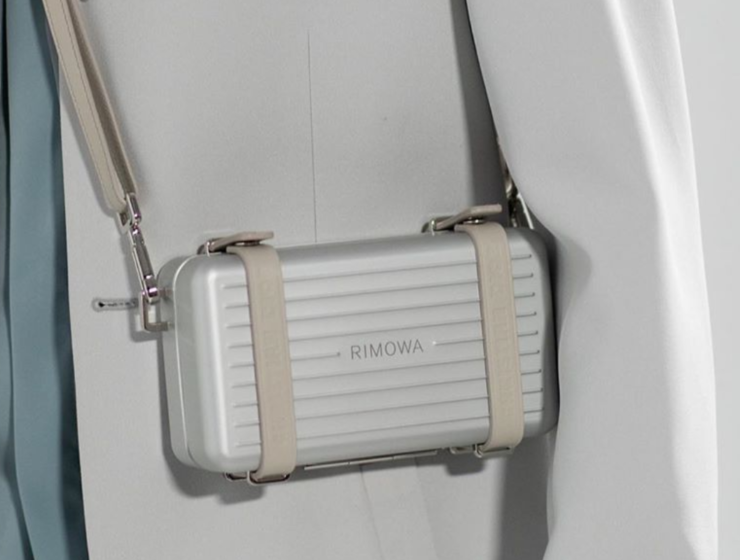 El bolso Rimowa de Peso Pluma ¿Cómo es y cuánto cuesta?