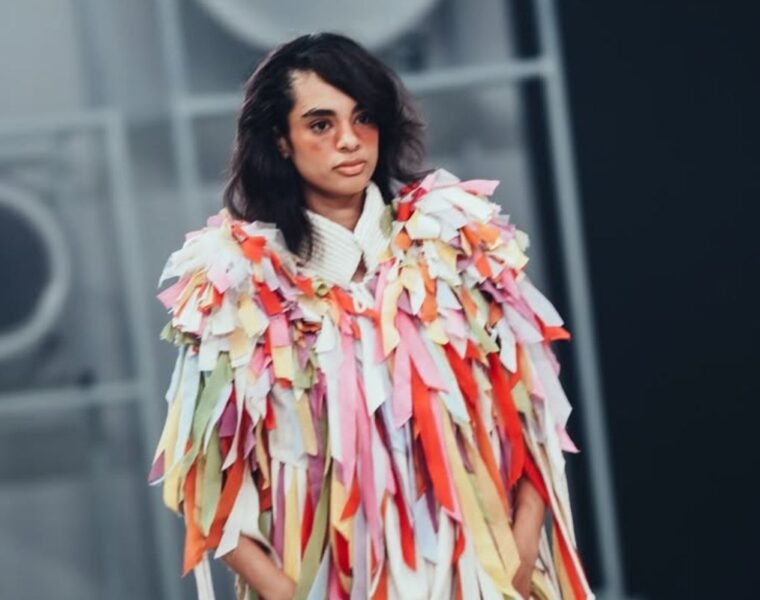 1/8 Takamura celebra el renacimiento en Volvo Fashion Week