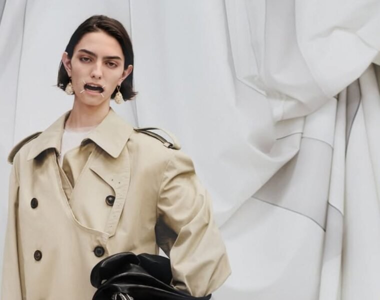 Maison Margiela SS26: Glenn Martens reinventa el archivo