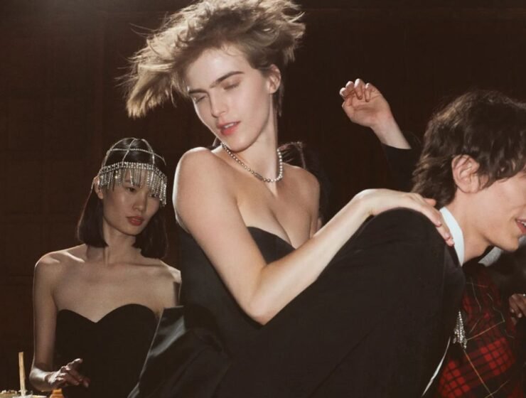 Campaña navideña McQueen 2025: tradición y estilo art déco