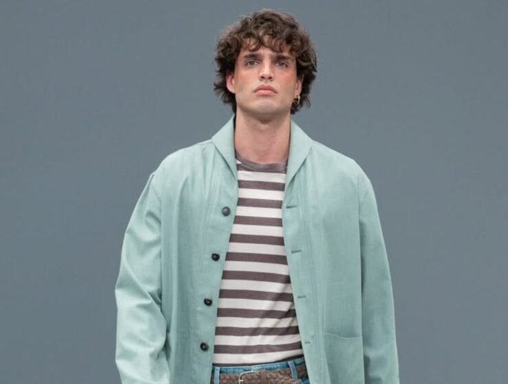 La colección más ligera y elegante de Harris & Frank