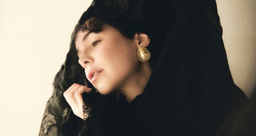 Camila Sodi habla sobre el duelo y su libro más íntimo