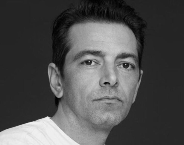 Pieter Mulier podría ser el nuevo director creativo de Versace