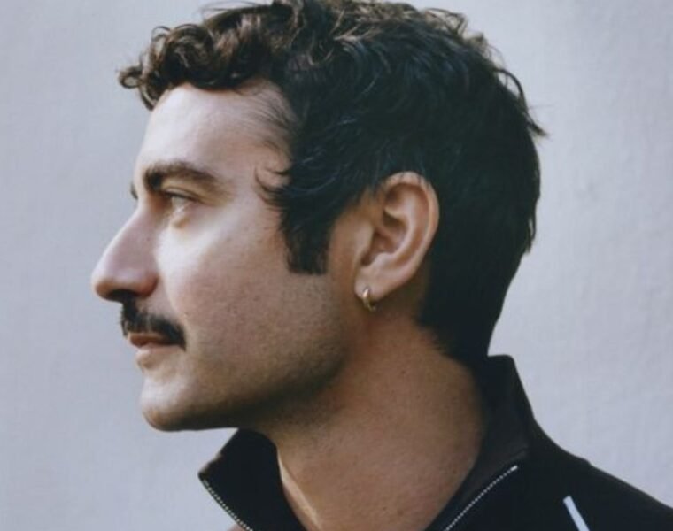 Futuro incierto en Versace: Dario Vitale abandona la casa italiana