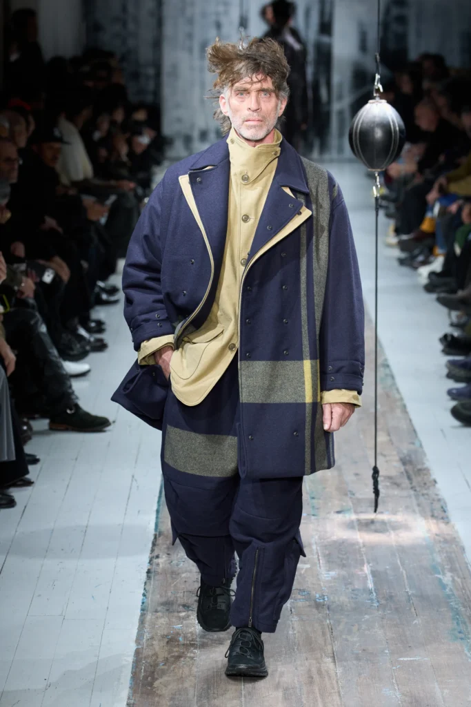 Yohji Yamamoto diseño abstracto