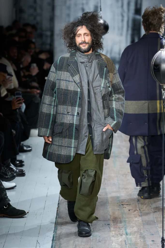 Yohji Yamamoto diseño abstracto