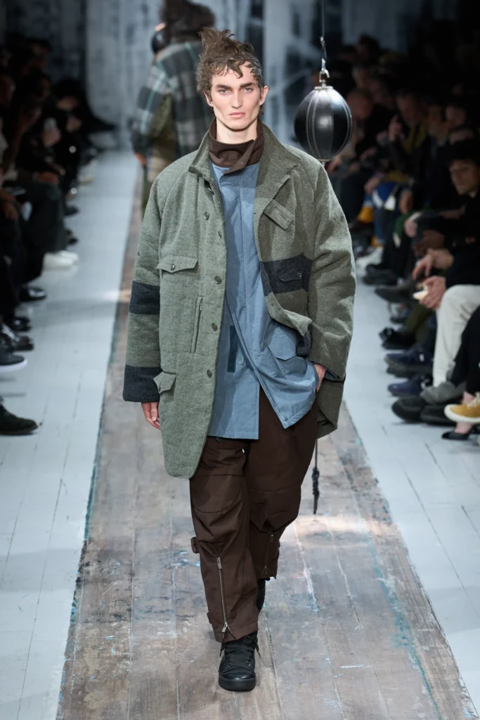 Yohji Yamamoto diseño abstracto