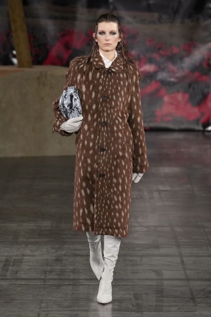 Deer print: la tendencia animal print que dominará la moda en 2026