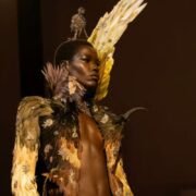 Schiaparelli Haute Couture Week 2026: La Agonía y el Éxtasis