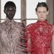 Gaurav Gupta SS26: alta costura escultórica y visión divina
