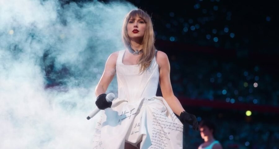 El labial rojo de Taylor Swift: descubre su lip combo tan deseado