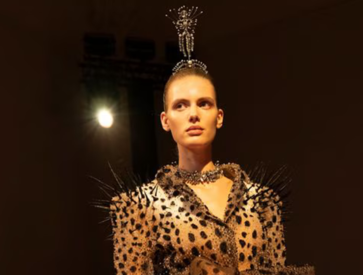 Daniel Roseberry y las joyas robadas del Louvre: la referencia que marcó la alta costura