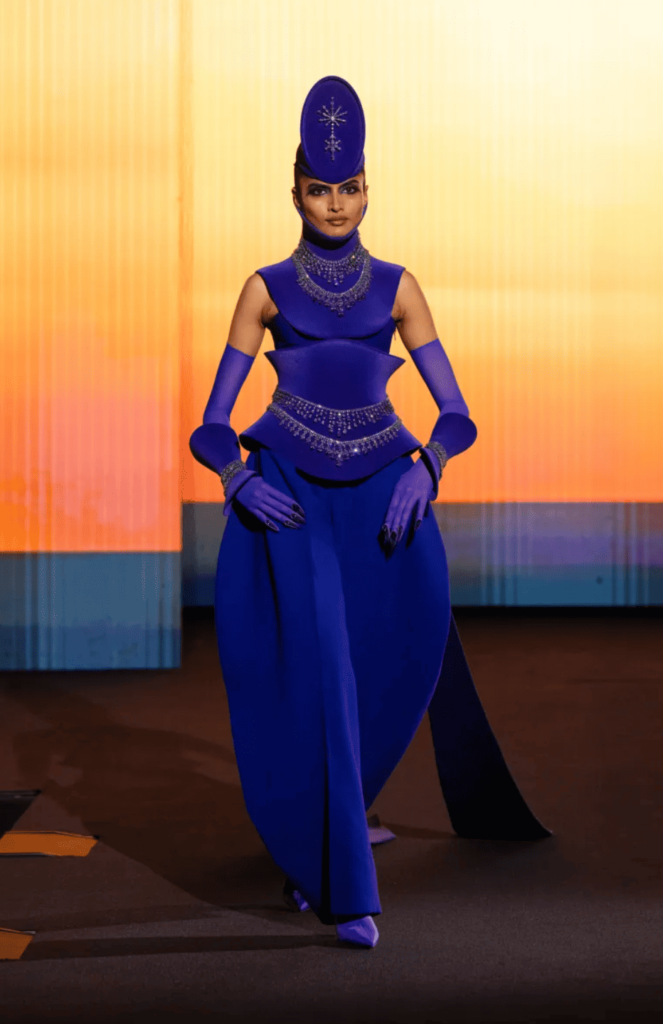 colección alta costura Robert Wun