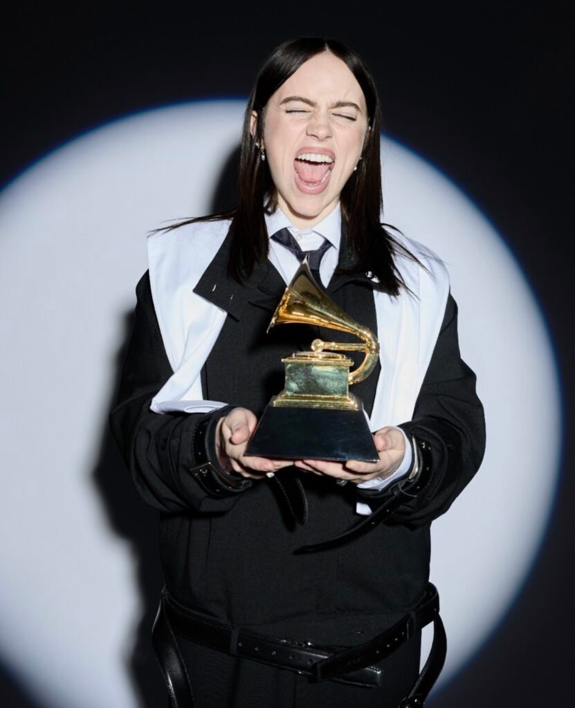 Diferencia: Record of the Year y Song of the Year en los Grammys