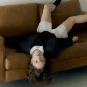 Naian González Norvind: biografía y trayectoria artística