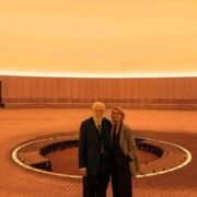 James Turrell inaugura su skyspace más grande: una experiencia inmersiva de luz y cielo
