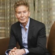 ¿Quién fue Calvin Klein? el diseñador del minimalismo en la moda