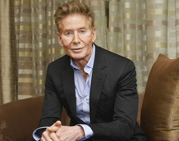 ¿Quién fue Calvin Klein? el diseñador del minimalismo en la moda