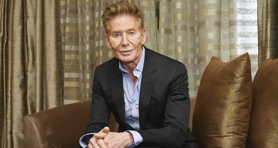 ¿Quién fue Calvin Klein? el diseñador del minimalismo en la moda