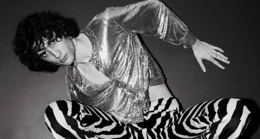 ¿Quién es Sombr? El cantante que redefine la música alternativa