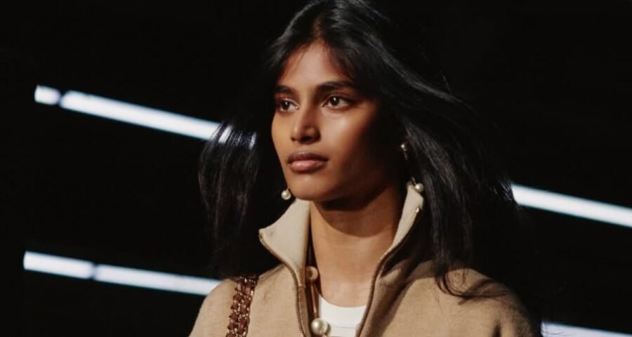 ¿Quién es Bhavitha Mandava?