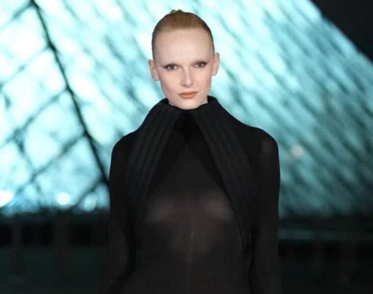 Todo sobre la gala Grand Dîner du Louvre: invitados, looks y fecha